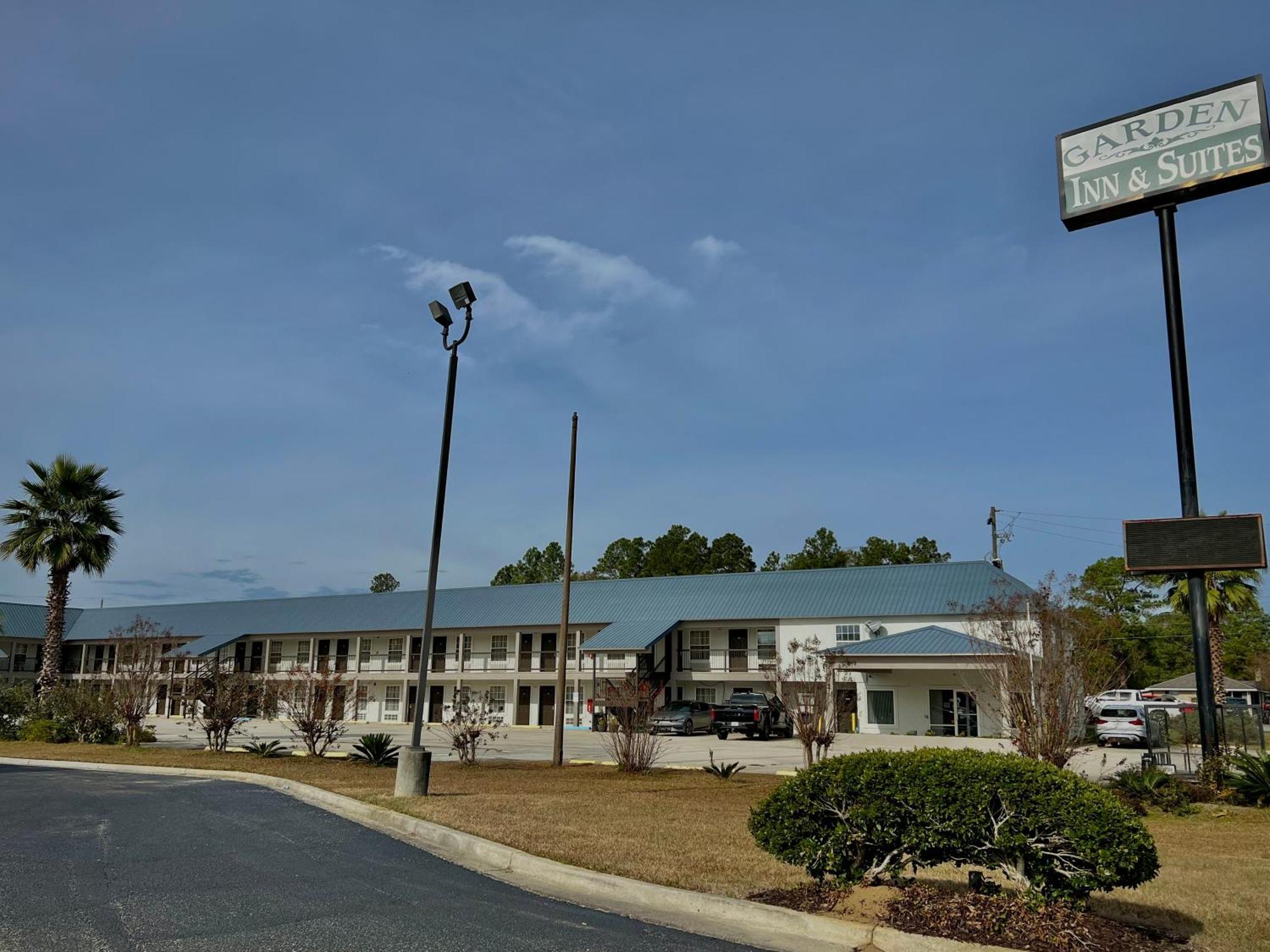 Garden Inn & Suites Metter Exteriér fotografie