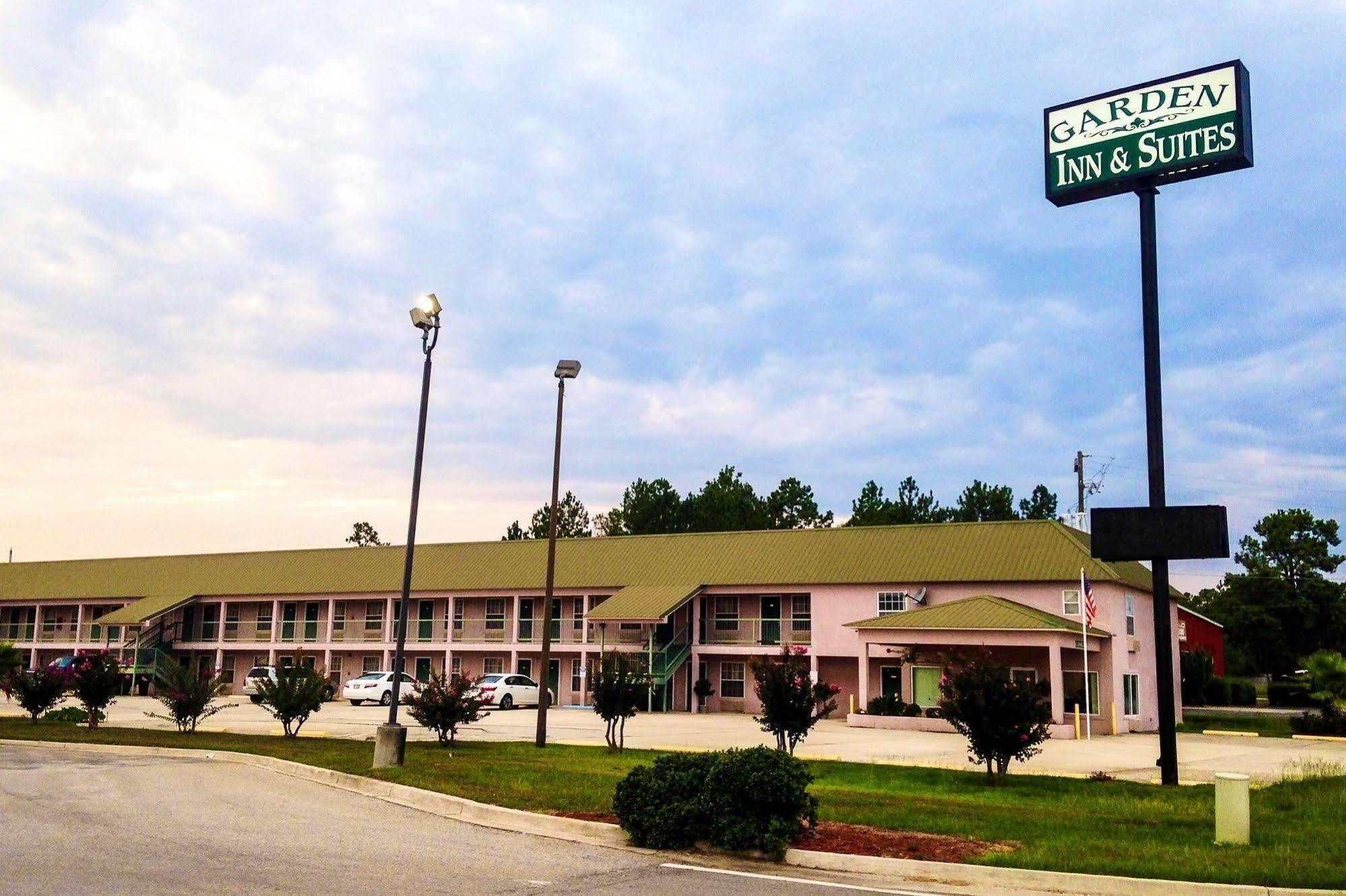 Garden Inn & Suites Metter Exteriér fotografie